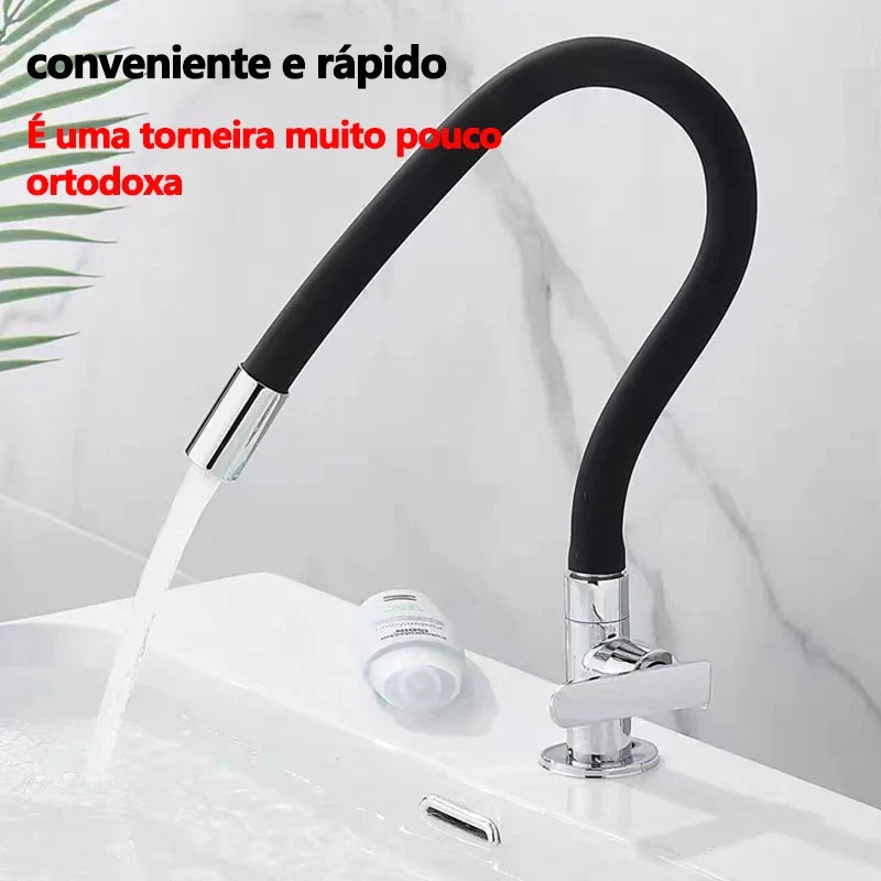 Torneira Flexível Preta Gourmet de Parede